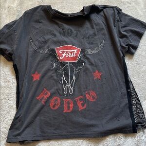 Rodeo tee distressed size M